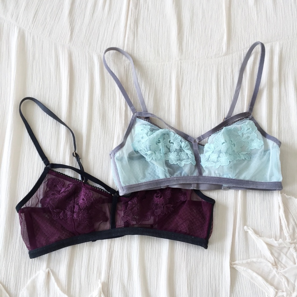 Set Of 2 Victoria's Secret bralettes